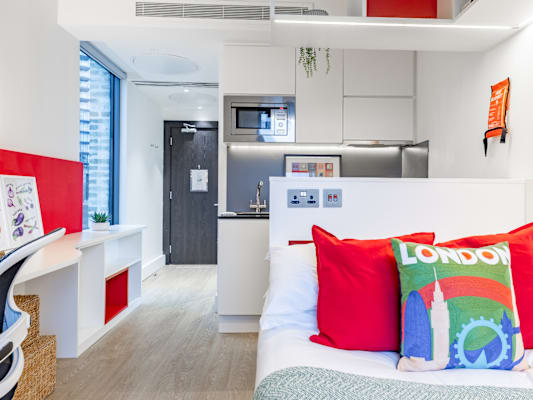 Premium Studio room type
